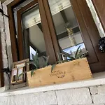 Luka Villa *